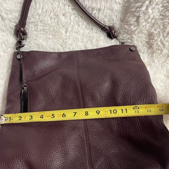Vince Camuto pebble leather deep purple Hobo shoulder bag silver tone hardwares - Picture 8 of 15